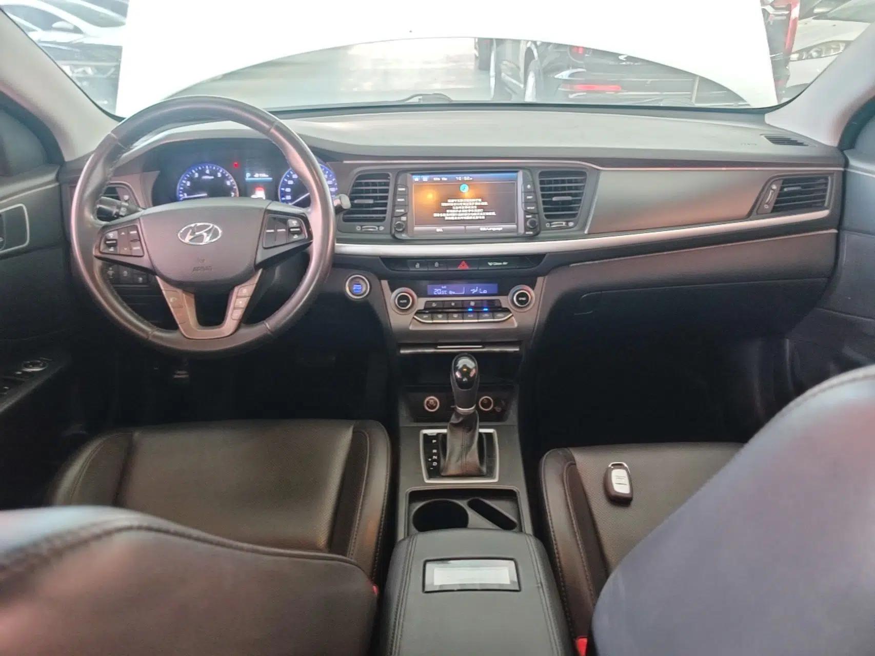 Hyundai Mistra 2017 1.8L Automatic Deluxe DLX Model China V Emission Standard — миниатюра 12
