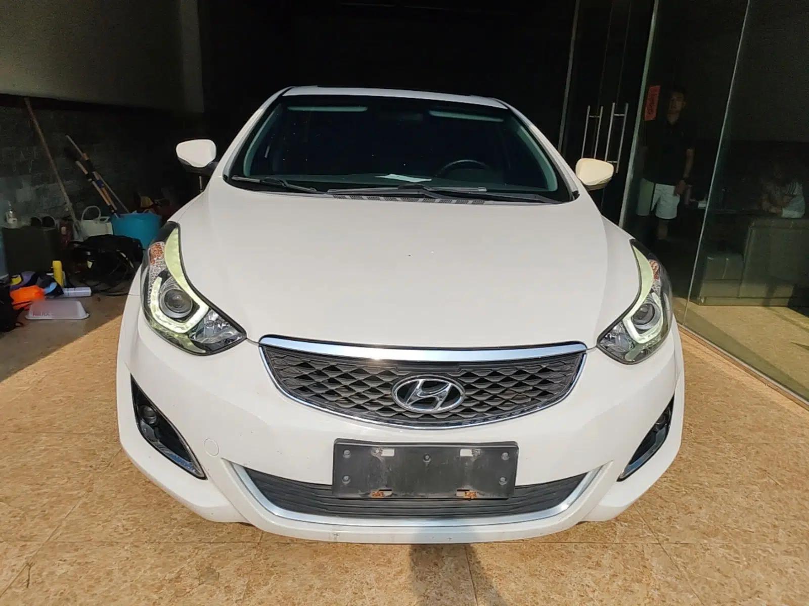 Hyundai Elantra (5th Generation / Langdong) 2016 1.6L Automatic Prestige Model — миниатюра 2