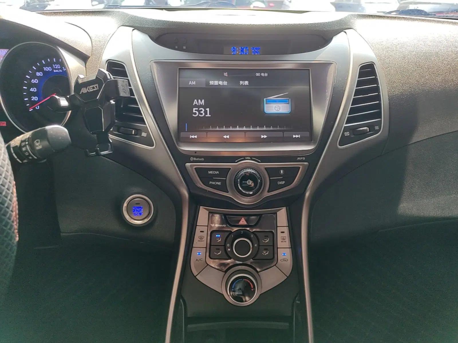 Hyundai Elantra (5th Generation / Langdong) 2016 1.6L Automatic Prestige Model — миниатюра 15