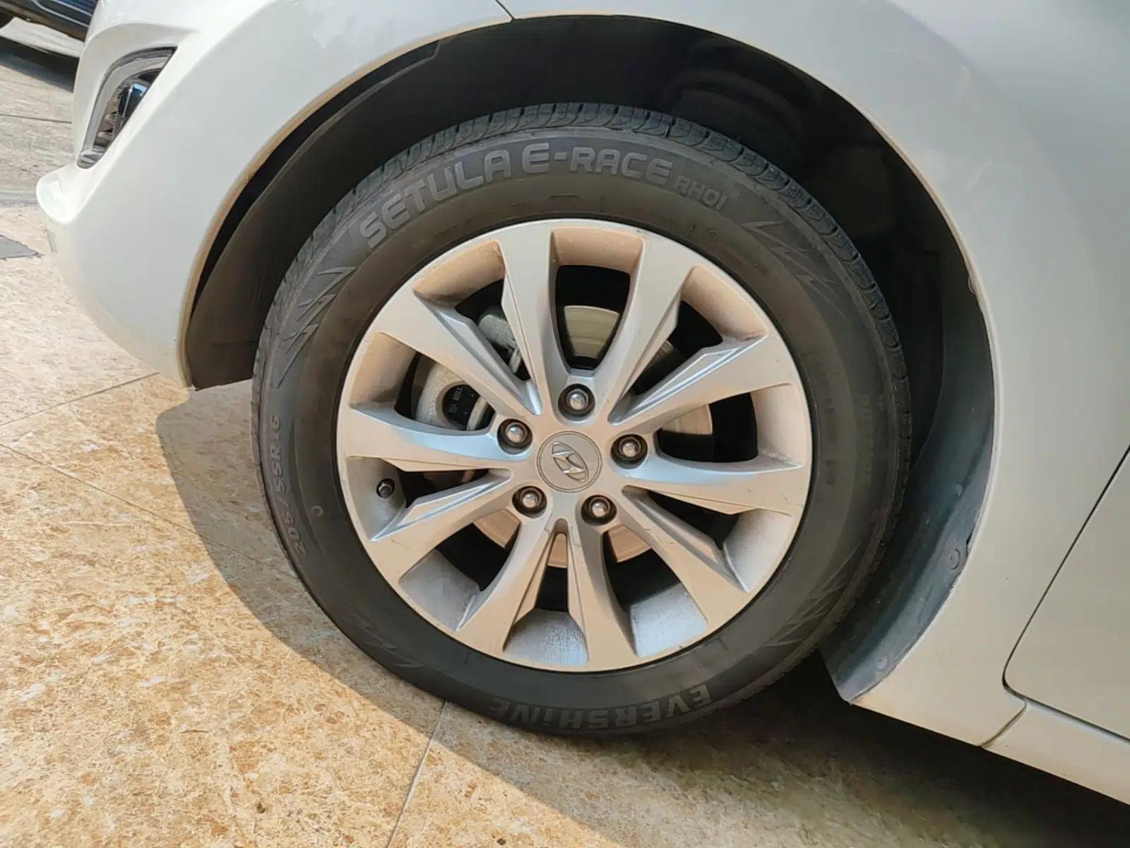 Hyundai Elantra (5th Generation / Langdong) 2016 1.6L Automatic Prestige Model — миниатюра 10