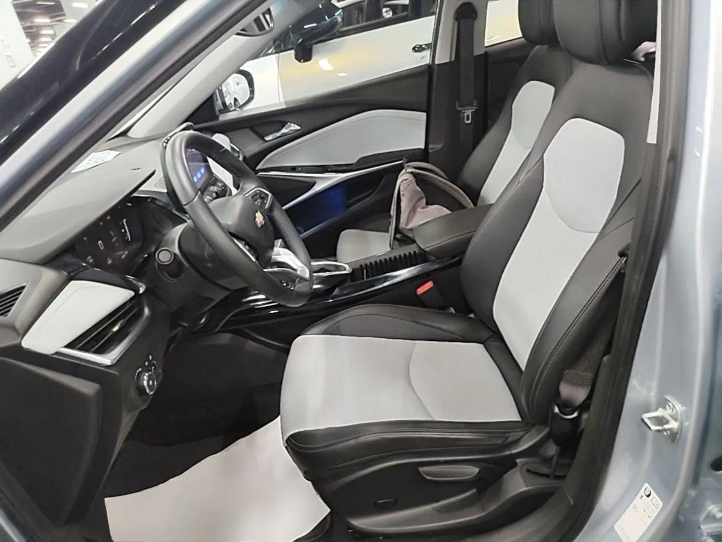 Chevrolet Menlo 2020 Starry Edition — миниатюра 17