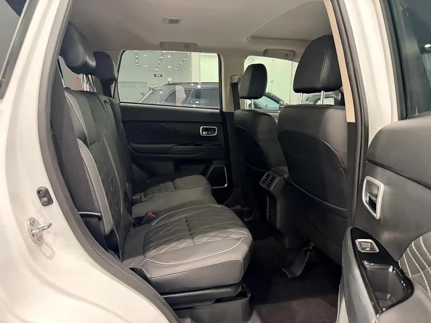 Outlander 2021 2.0L 2WD Enjoy Edition 5-seater — миниатюра 13
