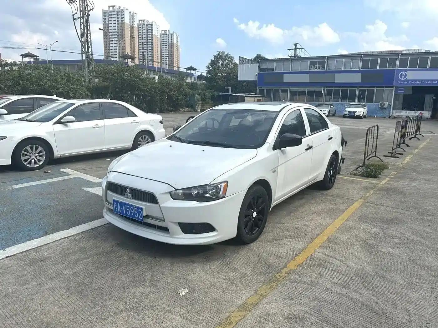 Lancer EX 2013 Fashion Edition 1.8L CVT Comfort — миниатюра 1
