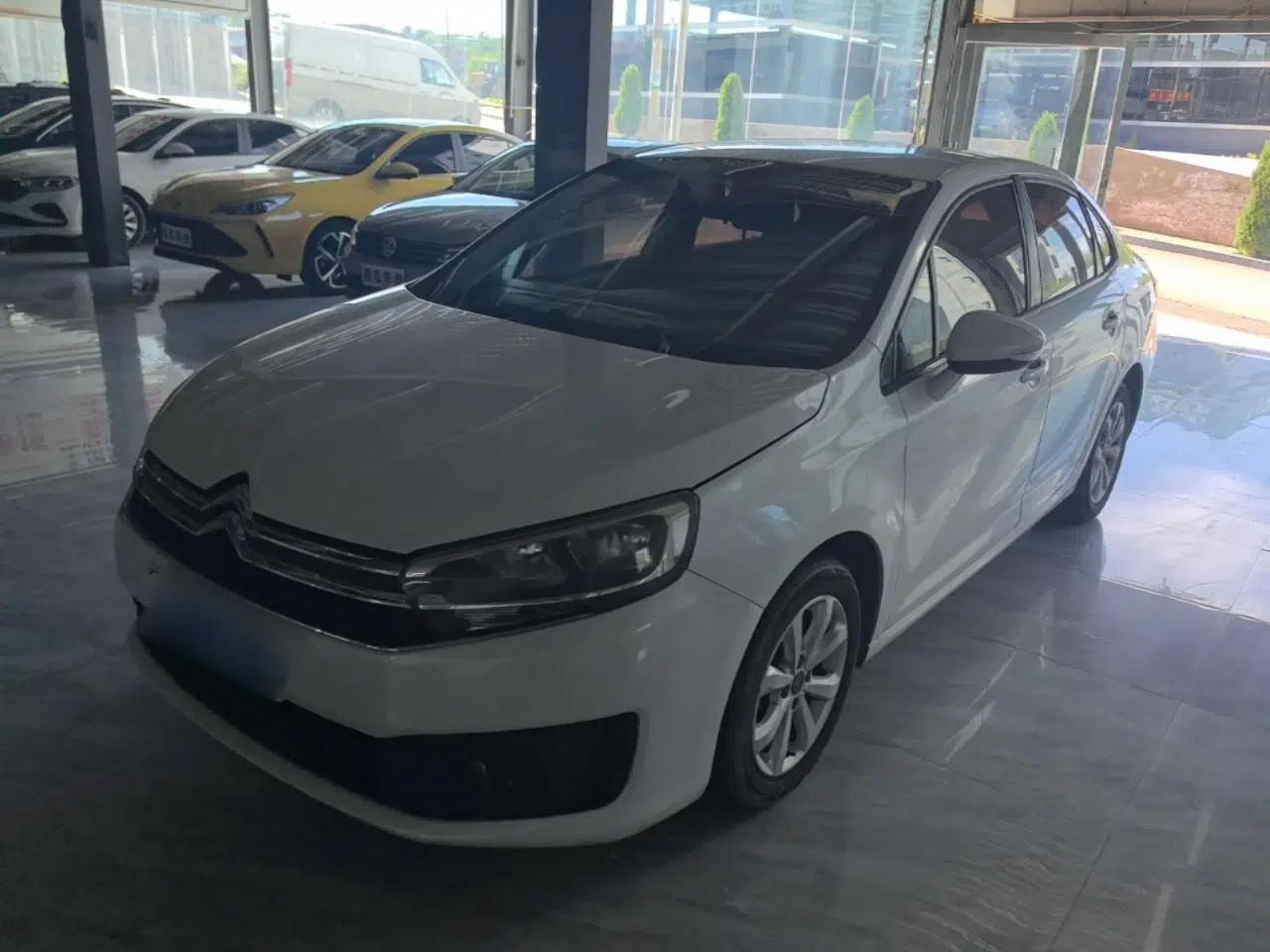 Citroen C4 Sega 2018 1.6L Automatic Comfort Model — миниатюра 1