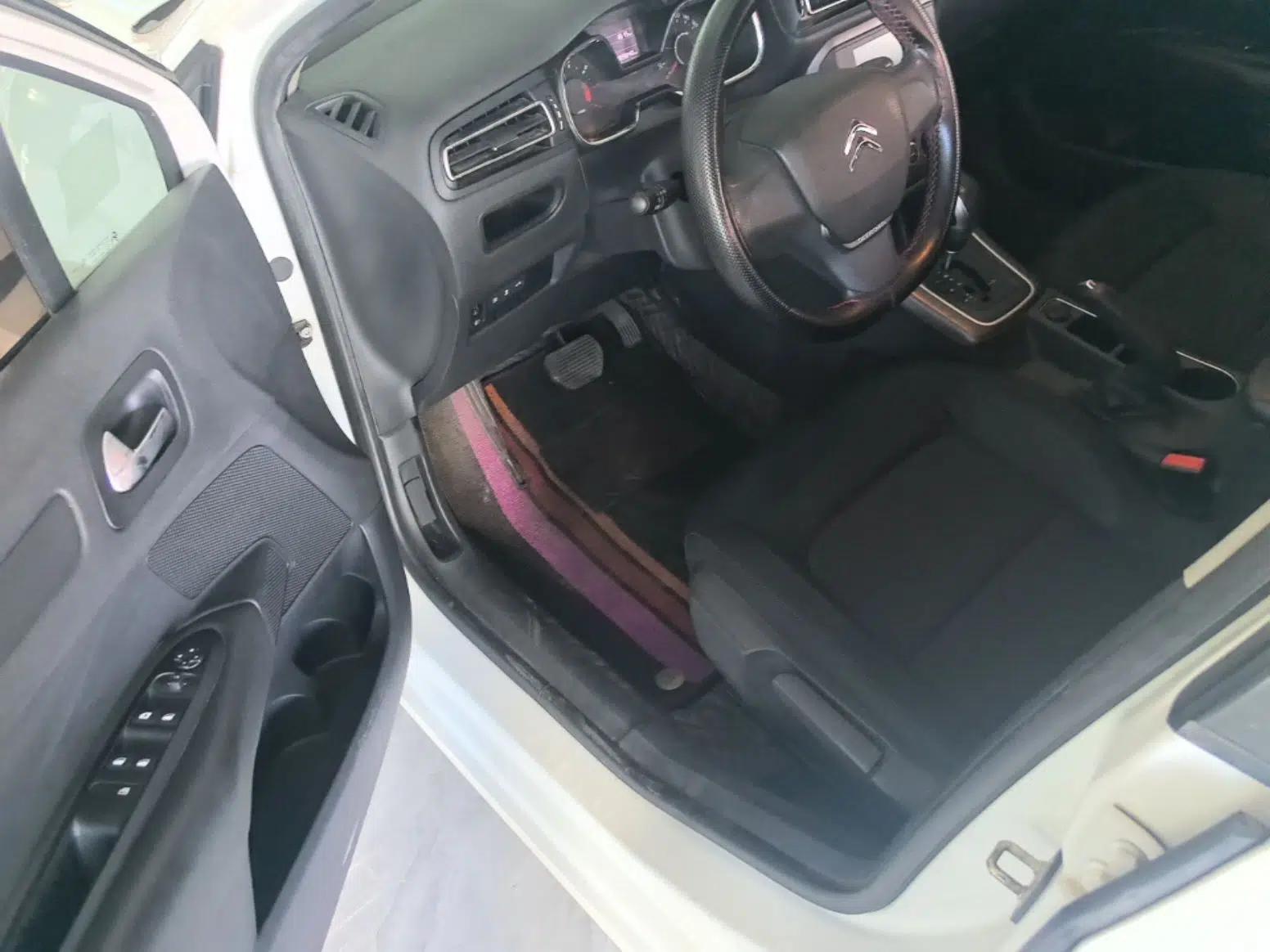 Citroen C4 Sega 2018 1.6L Automatic Comfort Model — миниатюра 18