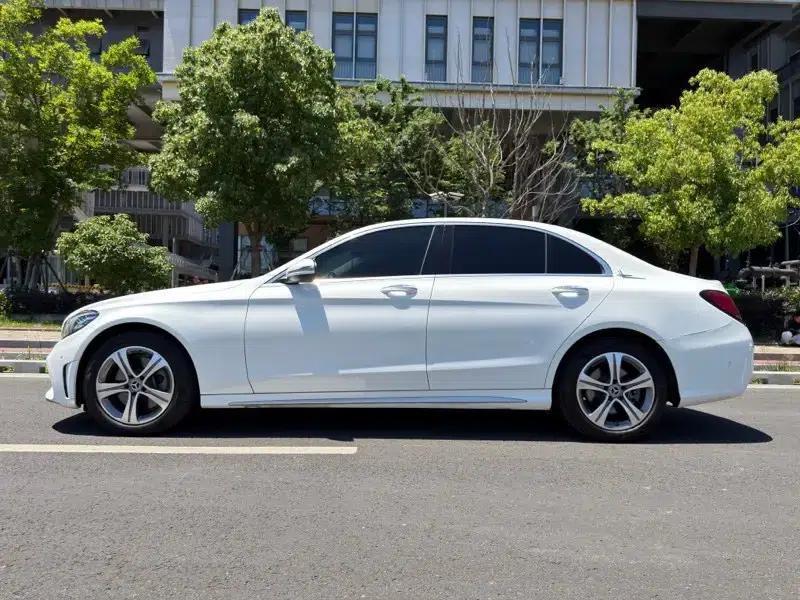 2021 Mercedes-Benz C-Class C 260 L Sport Edition — миниатюра 4