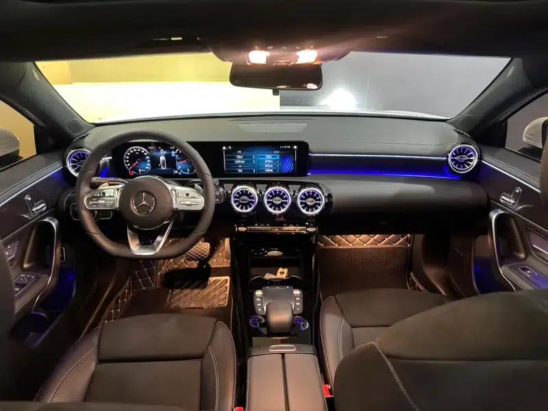 Mercedes-Benz A-Class 2022 Facelift A 200 L Sport Sedan Fashion Edition — миниатюра 11