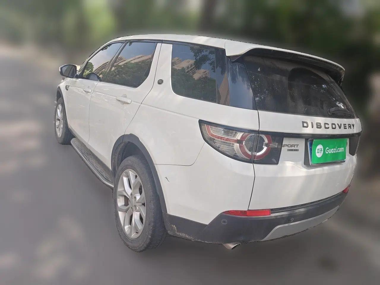 Land Rover Discovery Sport 2016 2.0T HSE — миниатюра 4