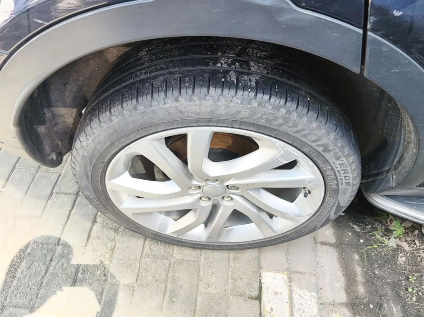 Land Rover Discovery Sport 2015 2.0T HSE LUXURY — миниатюра 11