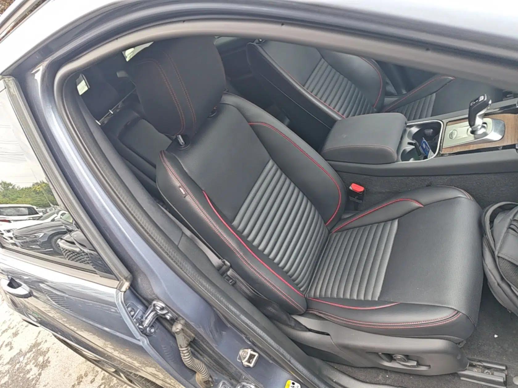 Land Rover Discovery Sport 2022 Restyled 249 PS R-Dynamic SE Performance Tech Edition 5 Seats — миниатюра 19