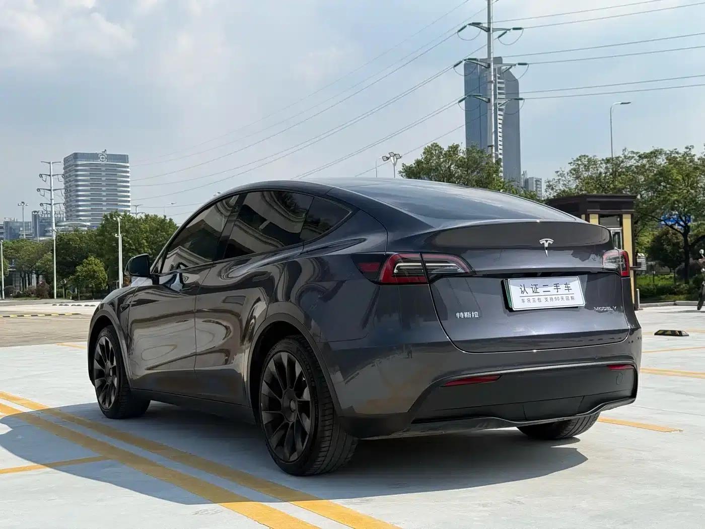 Model Y 2022 Facelift Rear-Wheel Drive Version — миниатюра 13