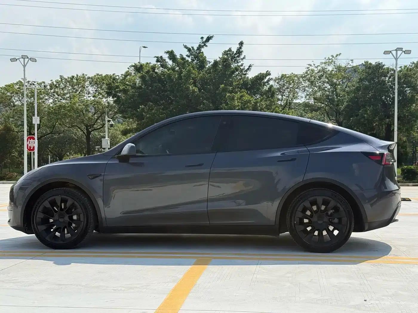Model Y 2022 Facelift Rear-Wheel Drive Version — миниатюра 17