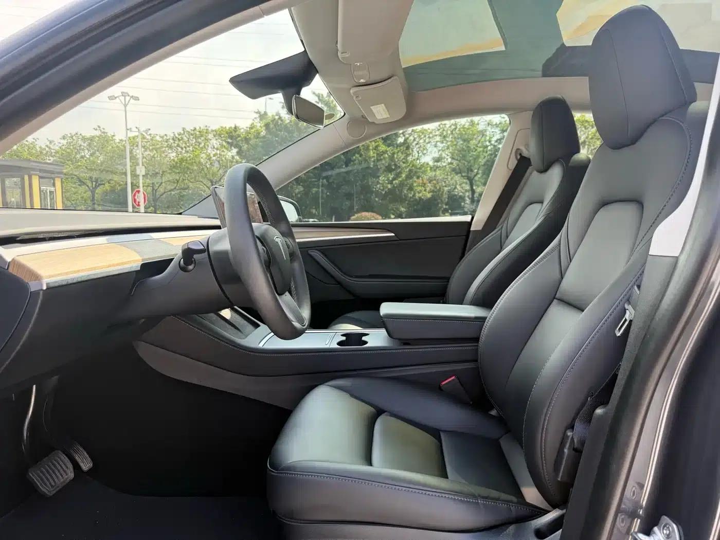 Model Y 2022 Facelift Rear-Wheel Drive Version — миниатюра 4