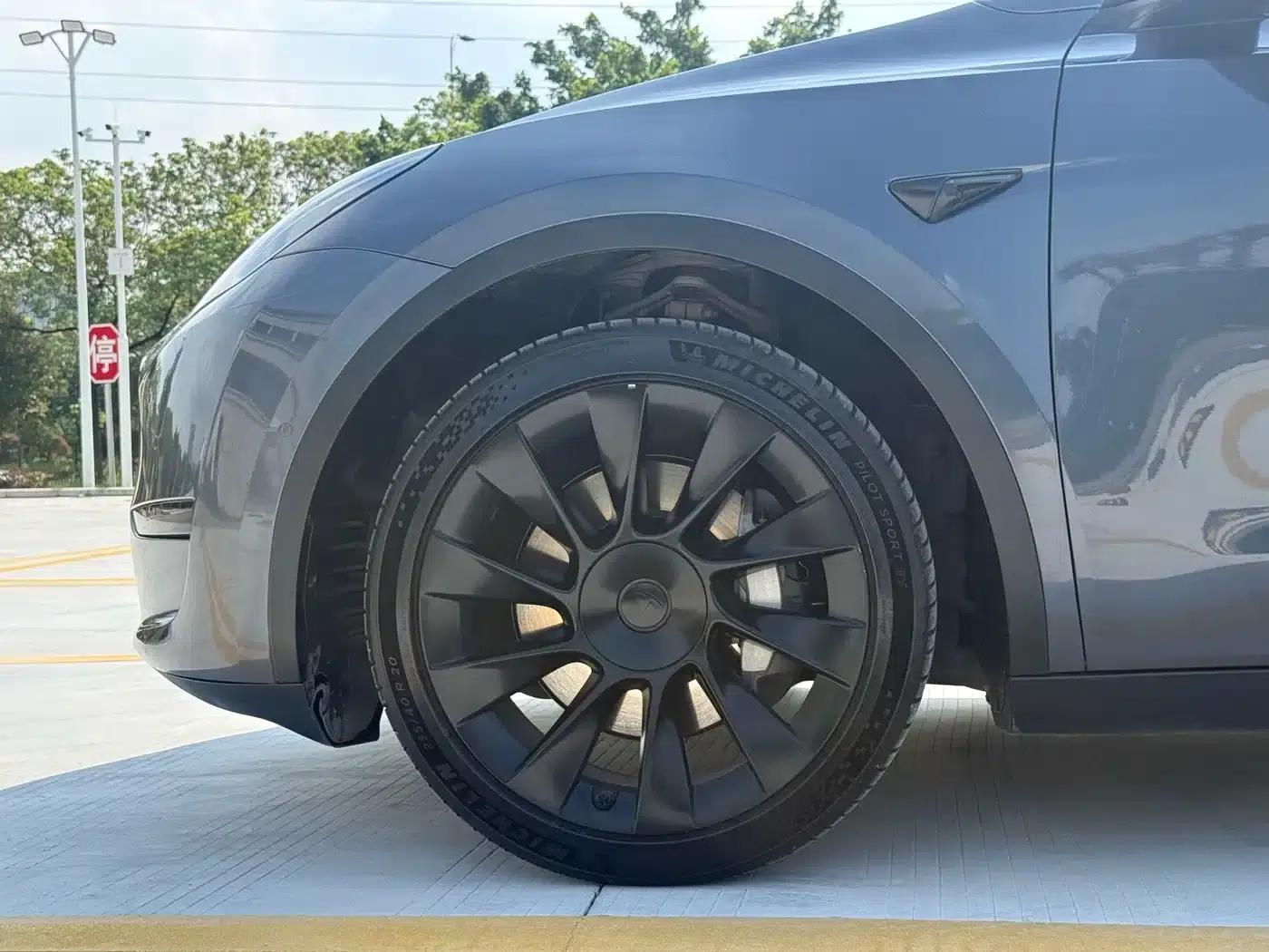 Model Y 2022 Facelift Rear-Wheel Drive Version — миниатюра 10