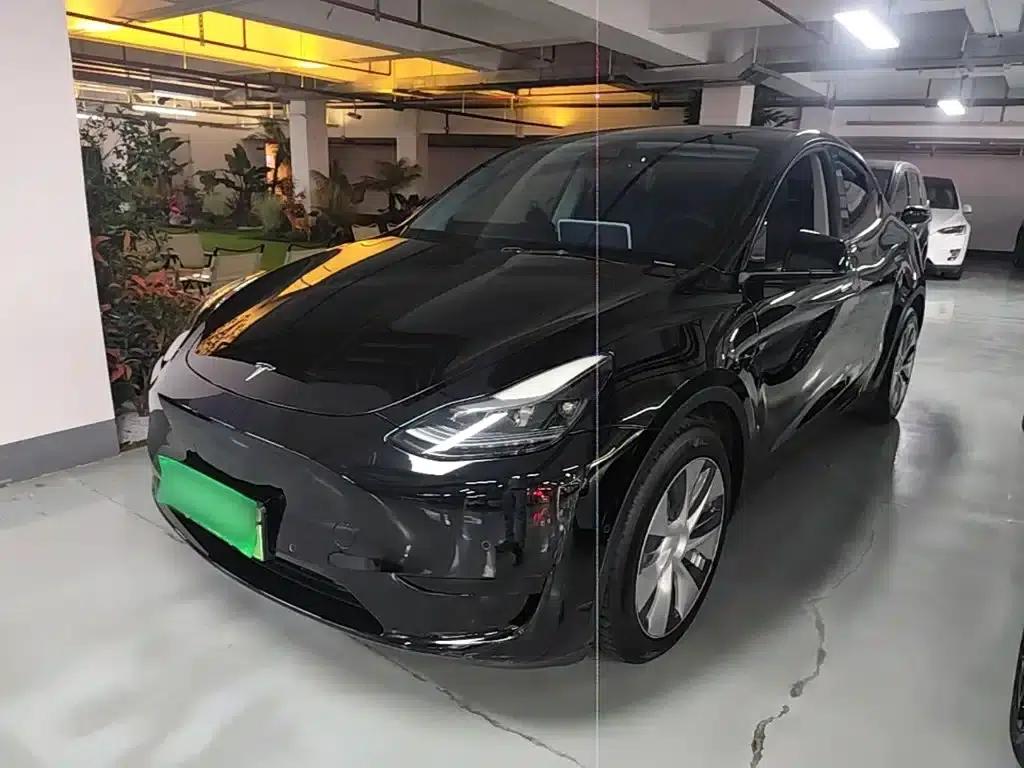 Model Y 2022 Rear-Wheel Drive — миниатюра 2