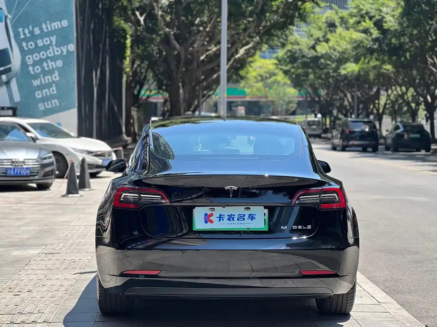 Model 3 2022 Rear-Wheel Drive — миниатюра 4