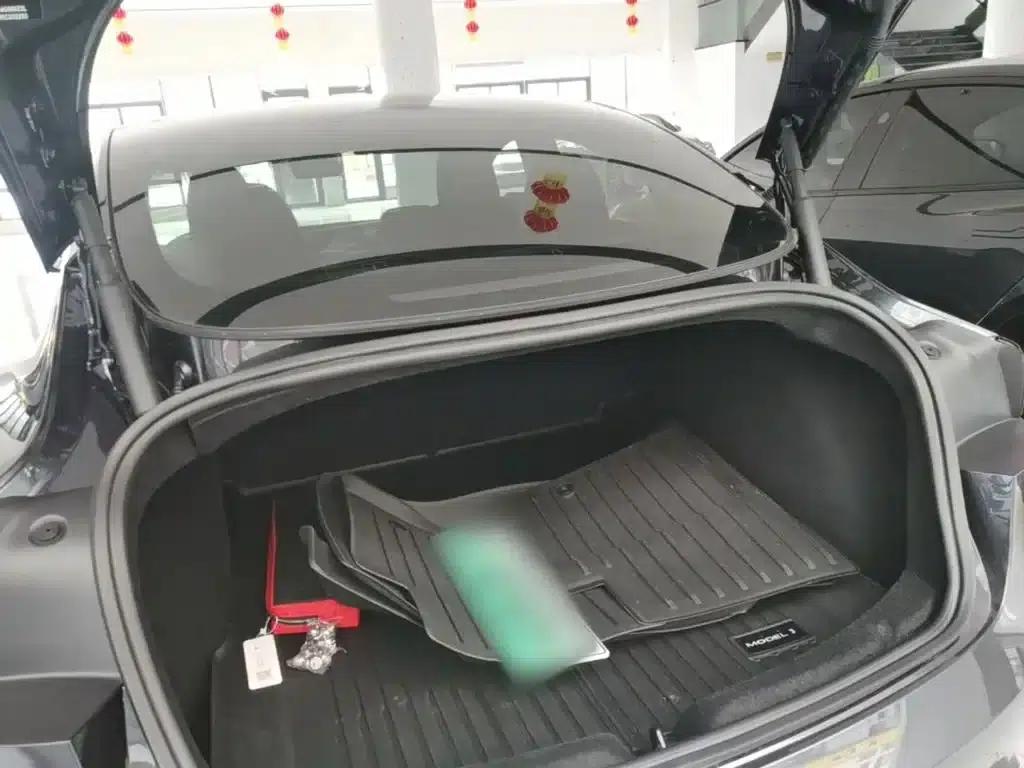 Model 3 2023 Rear-Wheel Drive — миниатюра 19