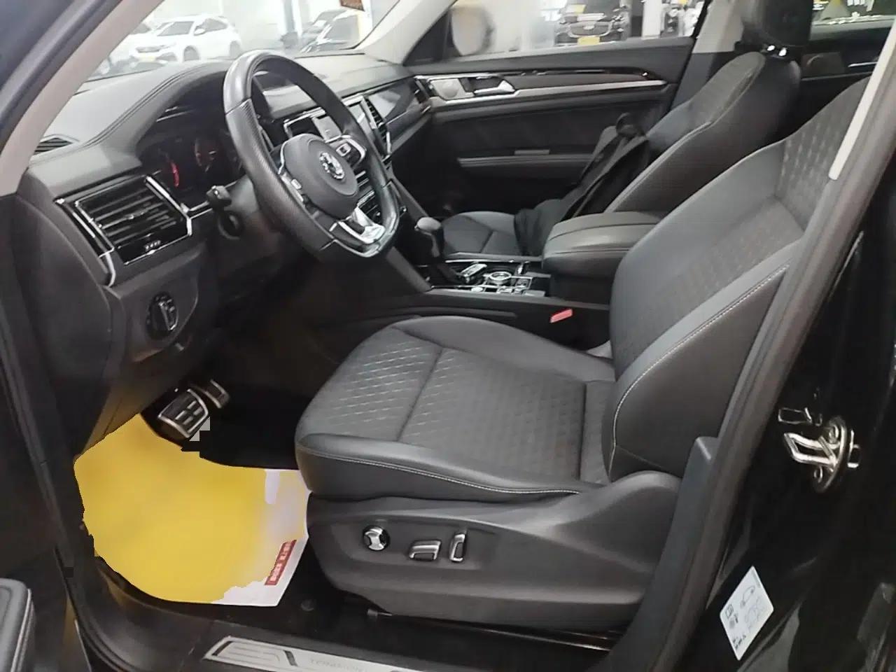 Volkswagen Teramont X 2020 380TSI Four-Wheel Drive Luxury Edition — миниатюра 17