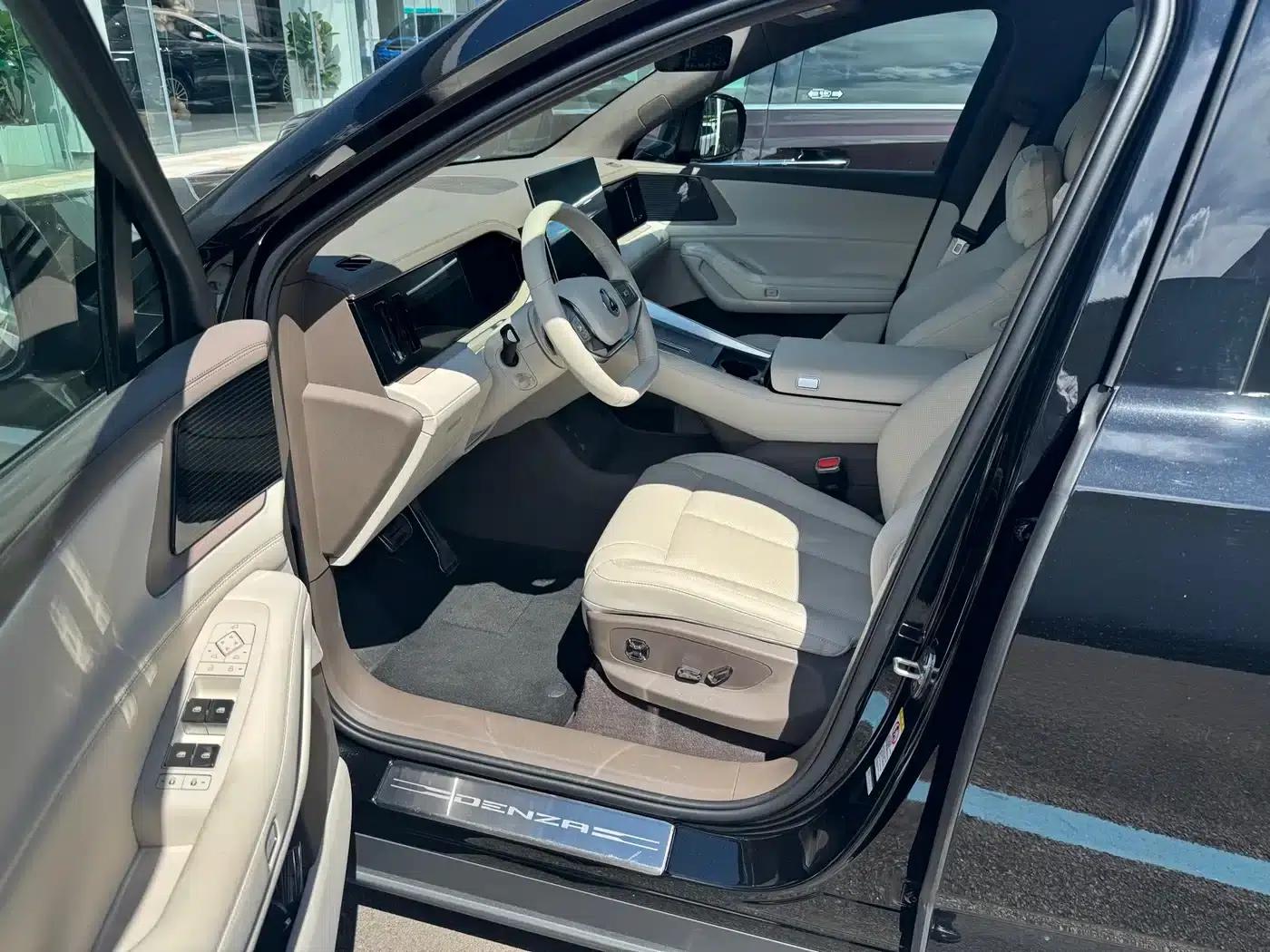 Denza N8L 2025 Flagship Edition — миниатюра 3