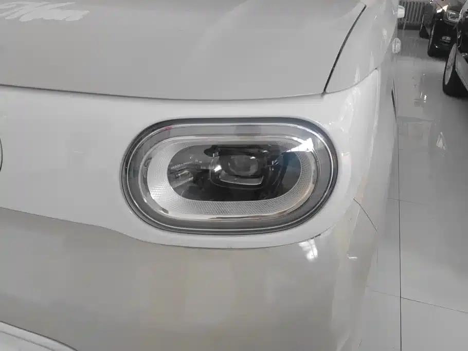 Hongguang MINIEV 2024 Third Generation 215km/h Youth Edition — миниатюра 5