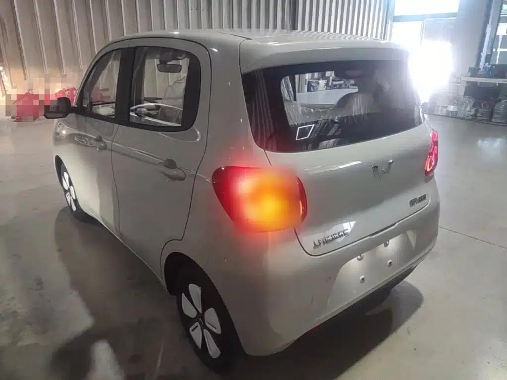 Hongguang MINIEV 2025 Fourth Generation Four-Door Advanced Model — миниатюра 5