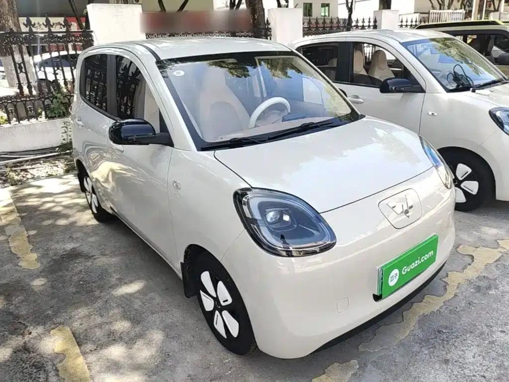 Hongguang MINIEV 2025 Fourth Generation Four-Door Premium Edition — миниатюра 4