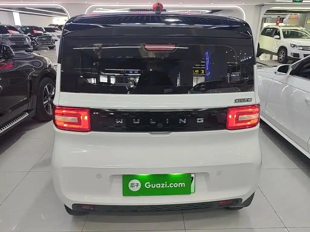 Hongguang MINIEV 2020 Enjoy Edition (Lithium Iron Phosphate) — миниатюра 6