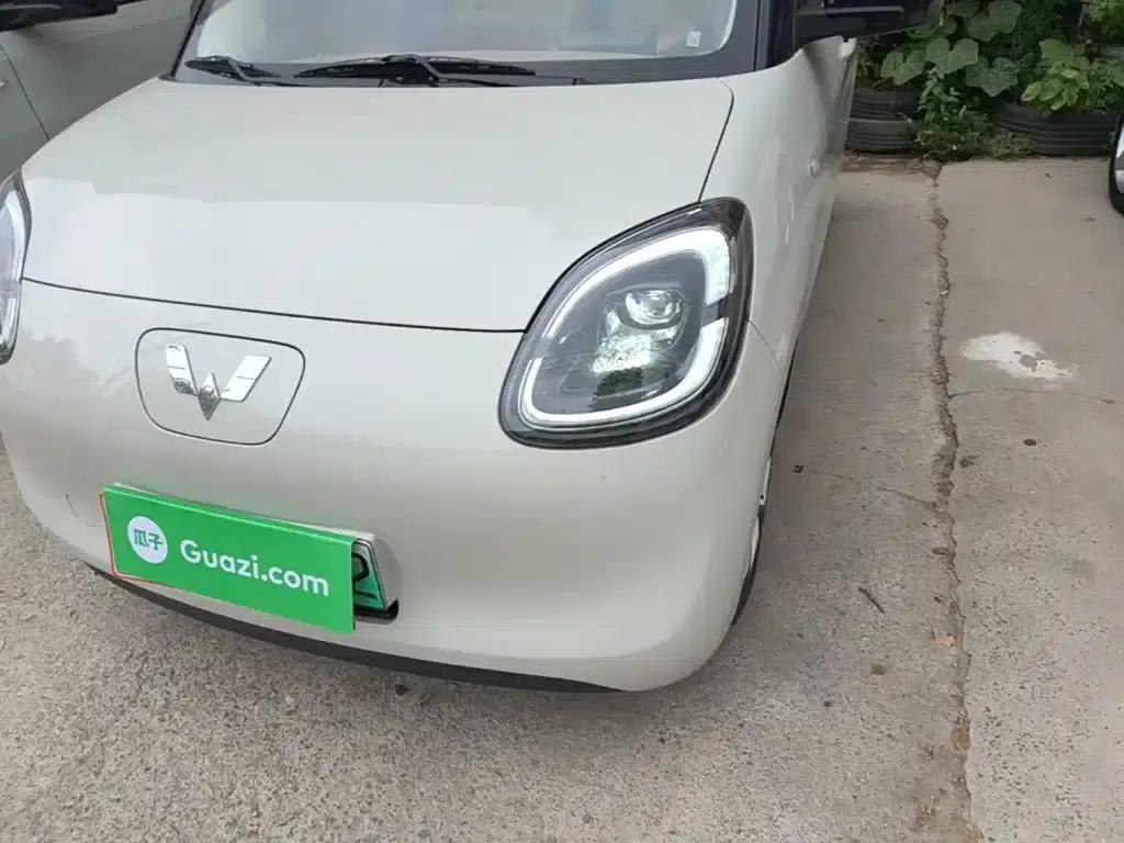 Hongguang MINIEV 2025 Fourth Generation Four-Door Premium+ Edition — миниатюра 24