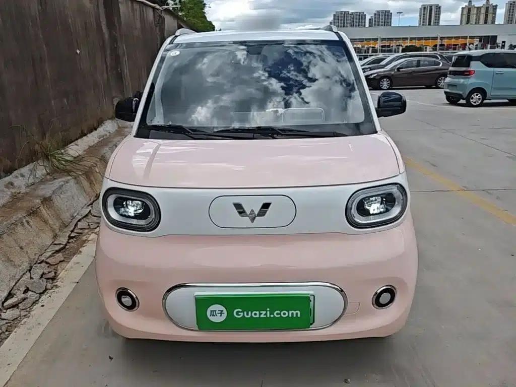 Hongguang MINIEV 2024 Third Generation 215km/h Advanced Edition — миниатюра 3