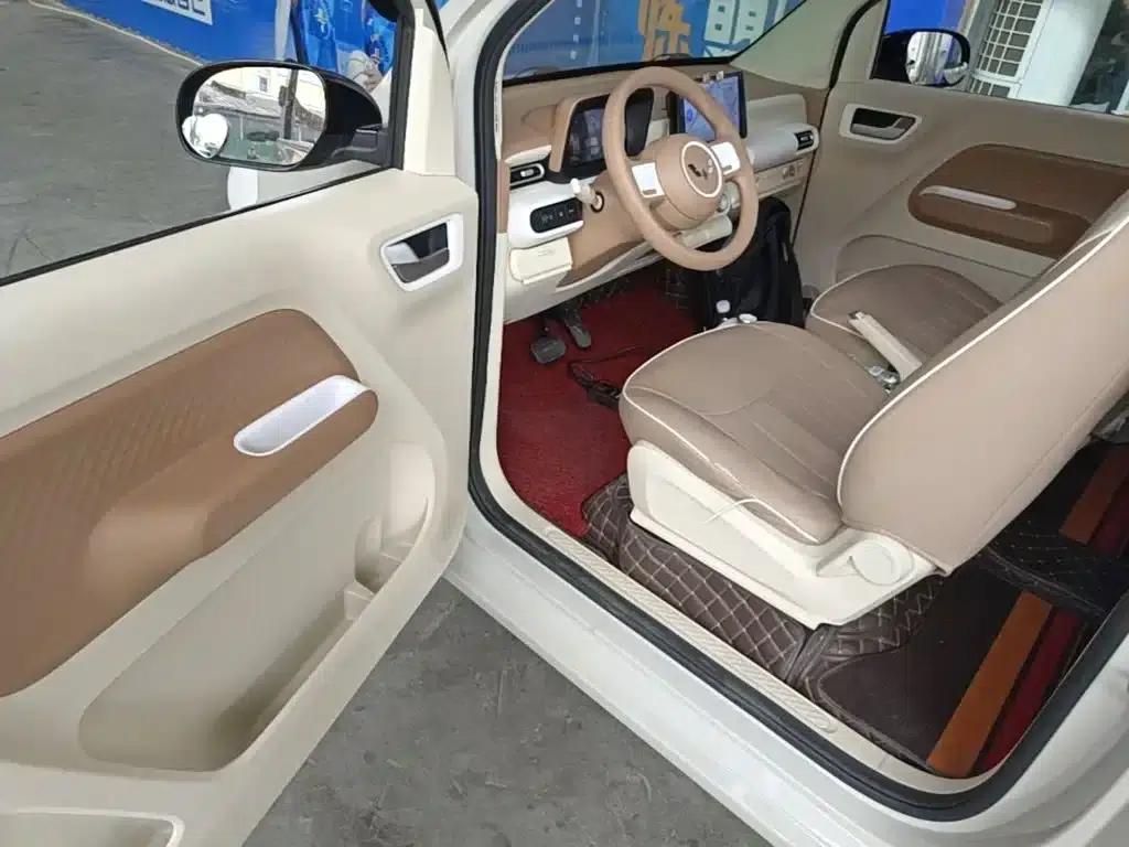 Hongguang MINIEV 2024 Third Generation 215km/h Youth Edition — миниатюра 16
