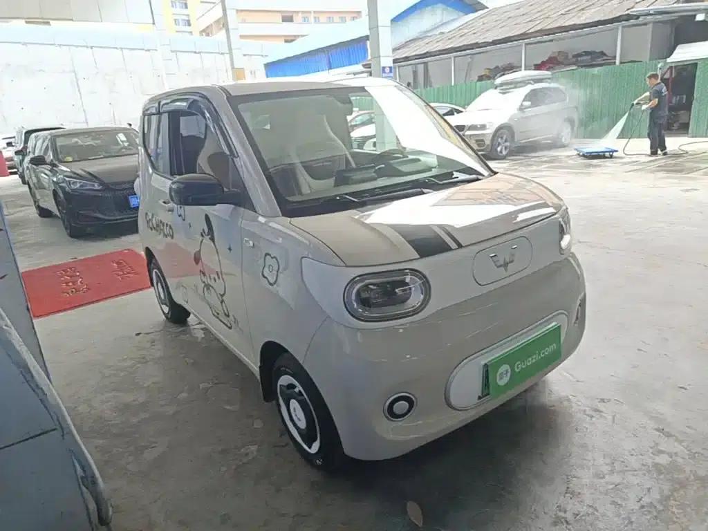 Hongguang MINIEV 2024 Third Generation 215km/h Youth Edition — миниатюра 4