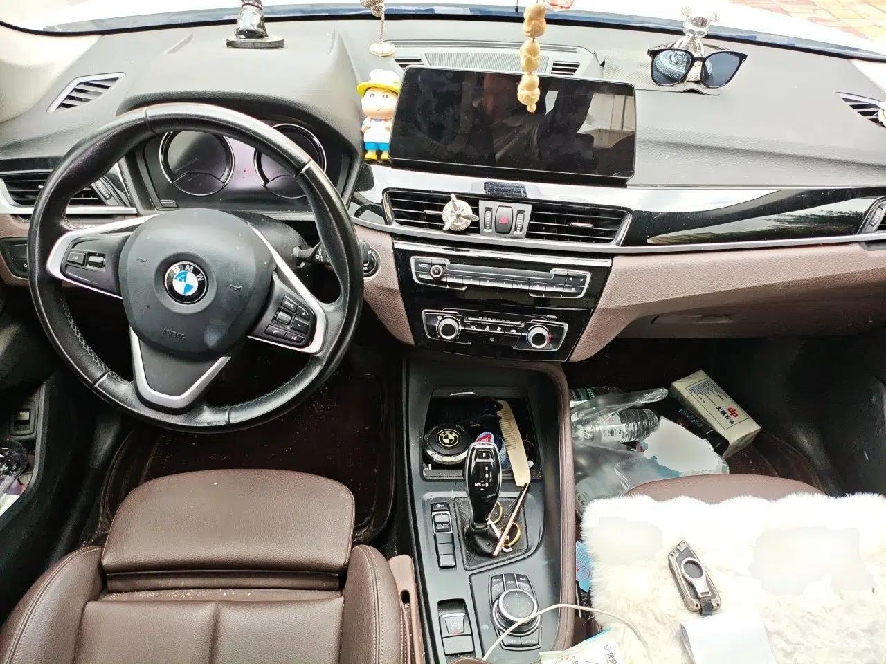 BMW X1 2021 sDrive20Li Fashion Model — миниатюра 9