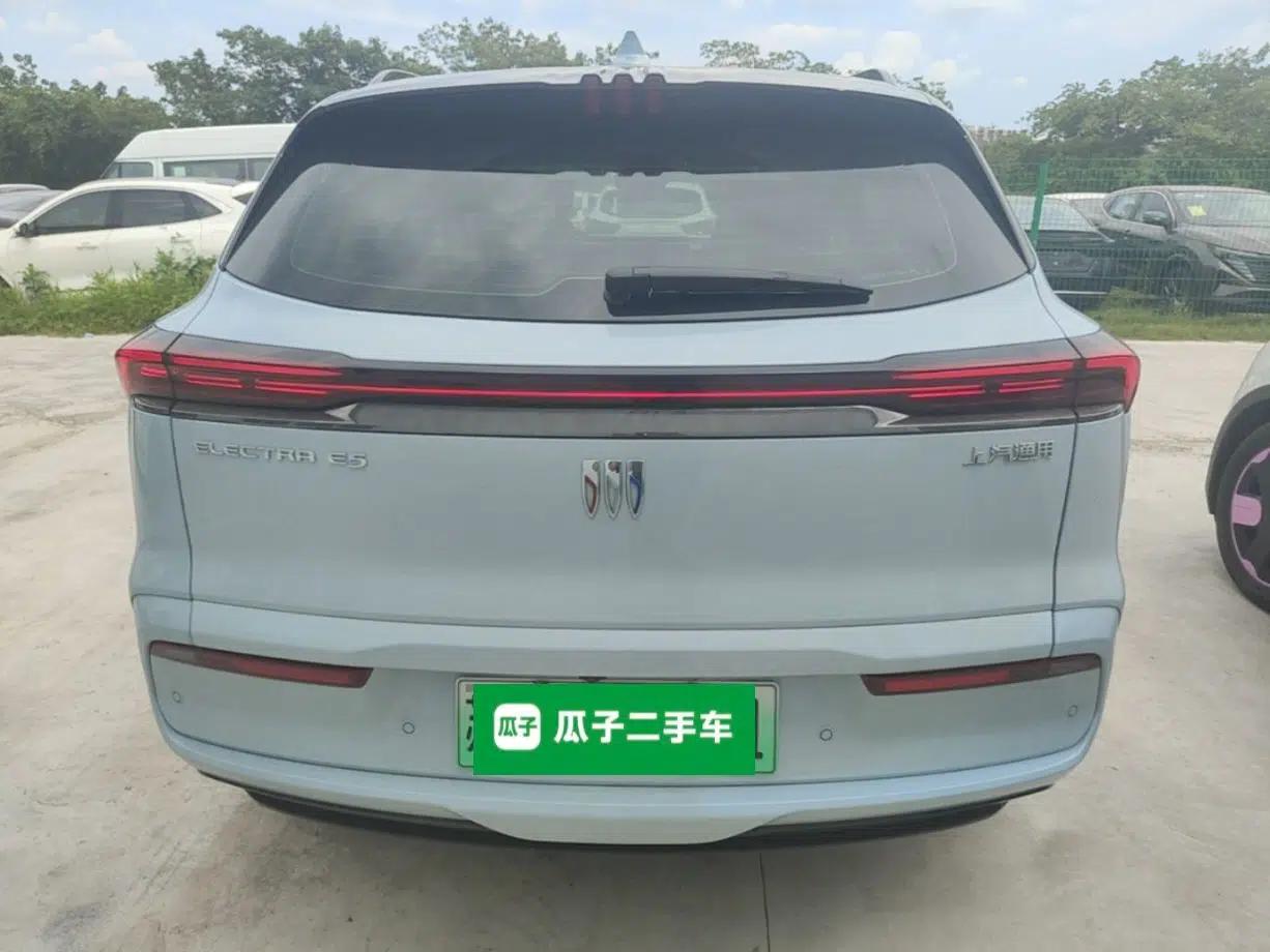 Buick E5 2023 Zhenxiang Standard Range Edition — миниатюра 5