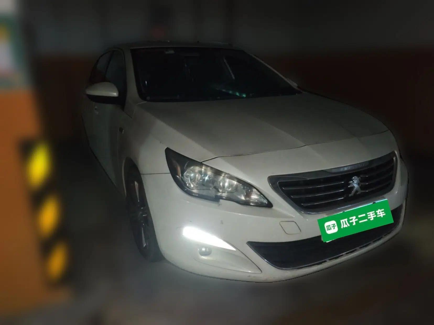 Peugeot 408 2015 1.2T Automatic Luxury Edition — миниатюра 3
