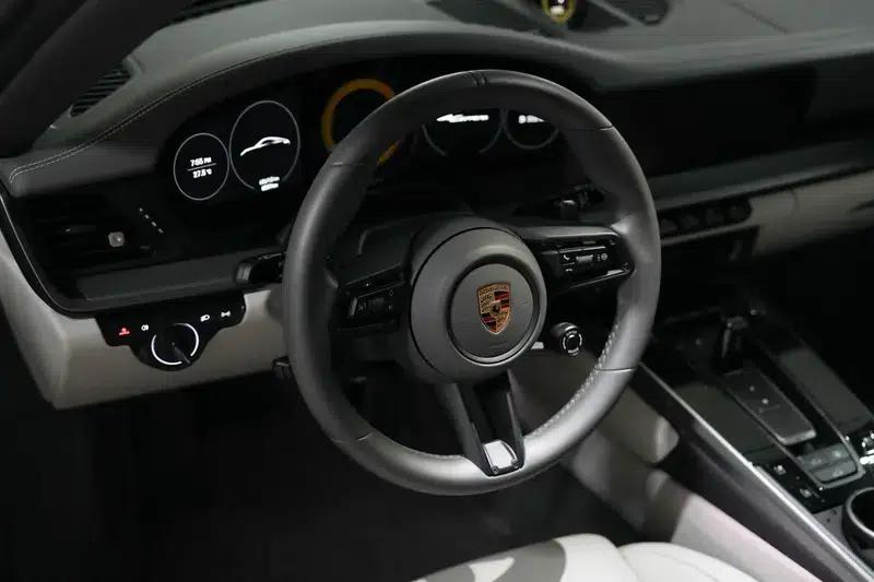 2023 Porsche 911 Carrera 3.0T — миниатюра 16