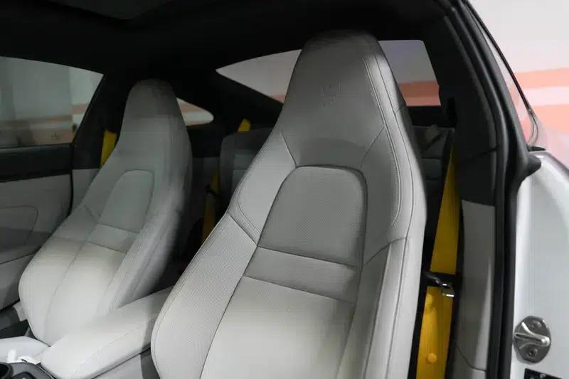 2023 Porsche 911 Carrera 3.0T — миниатюра 25