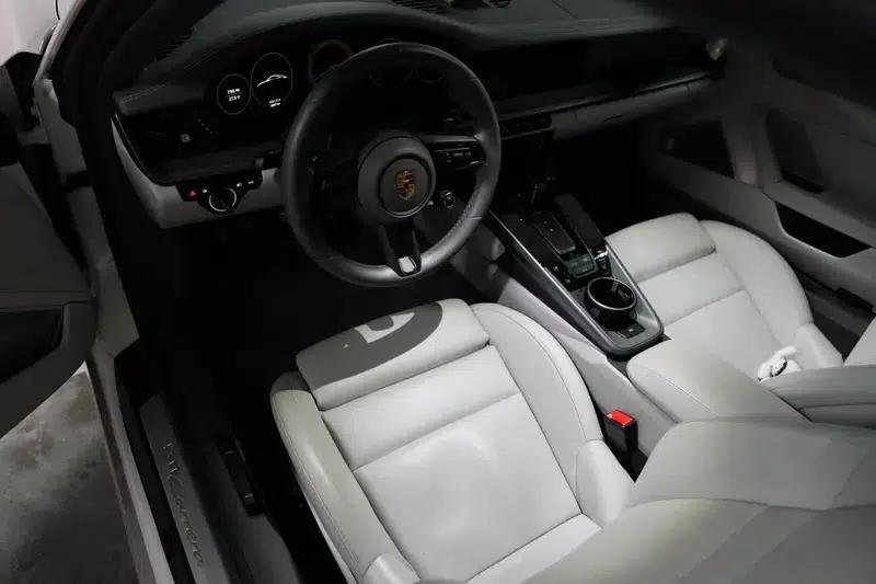 2023 Porsche 911 Carrera 3.0T — миниатюра 26