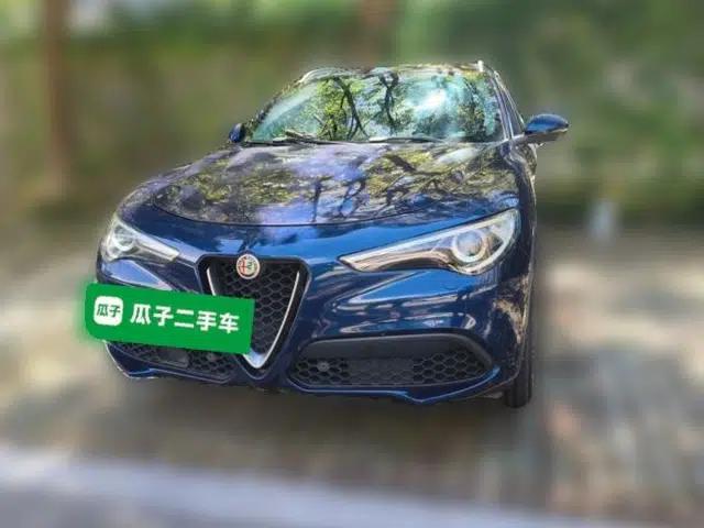 Alfa Romeo Stelvio 2017 2.0T 200HP Luxury Edition