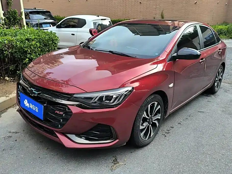 Chevrolet Cruze 2020 Mild Hybrid RS 330T Automatic Comfort Edition — миниатюра 1