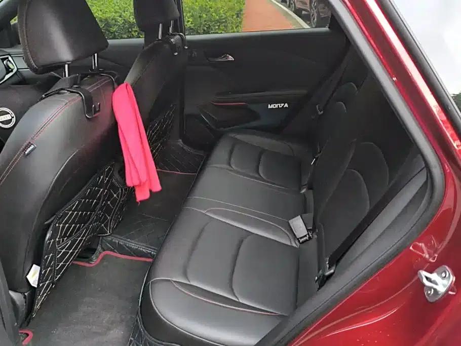 Chevrolet Cruze 2020 Mild Hybrid RS 330T Automatic Comfort Edition — миниатюра 11