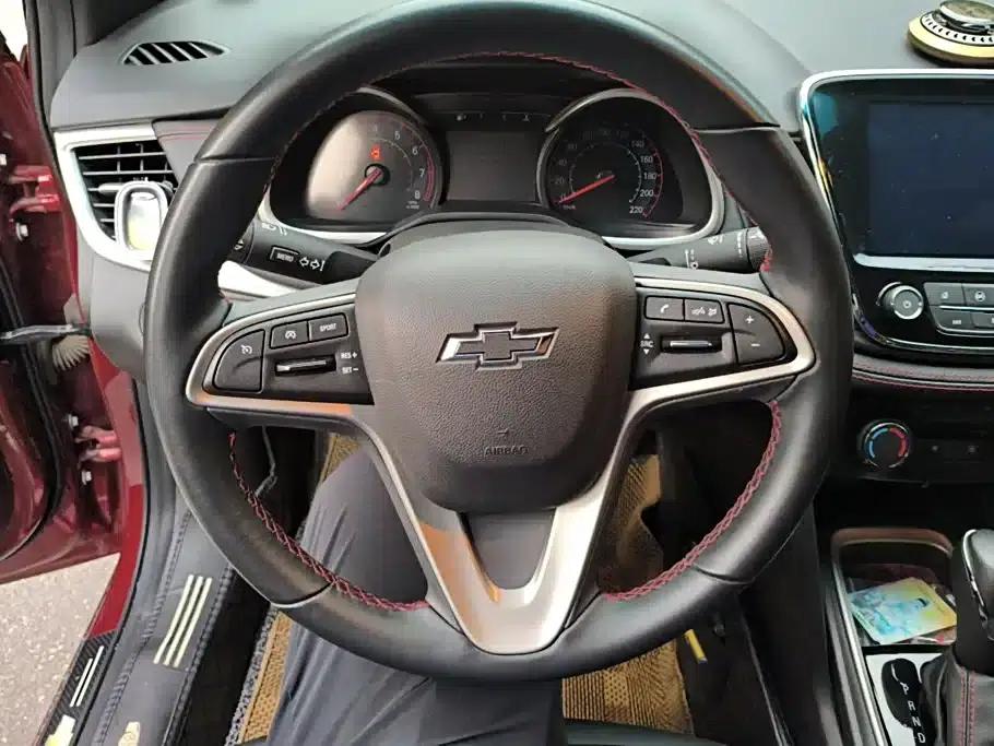 Chevrolet Cruze 2020 Mild Hybrid RS 330T Automatic Comfort Edition — миниатюра 15