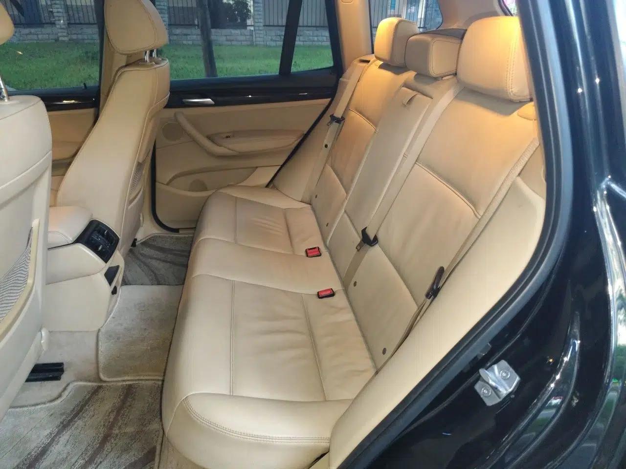 BMW X3 2013 Facelifted xDrive20i Luxury Edition — миниатюра 17