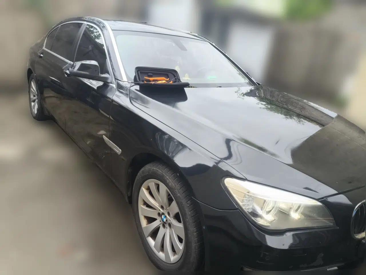 BMW 7 Series 2013 730Li Luxury Model — миниатюра 3