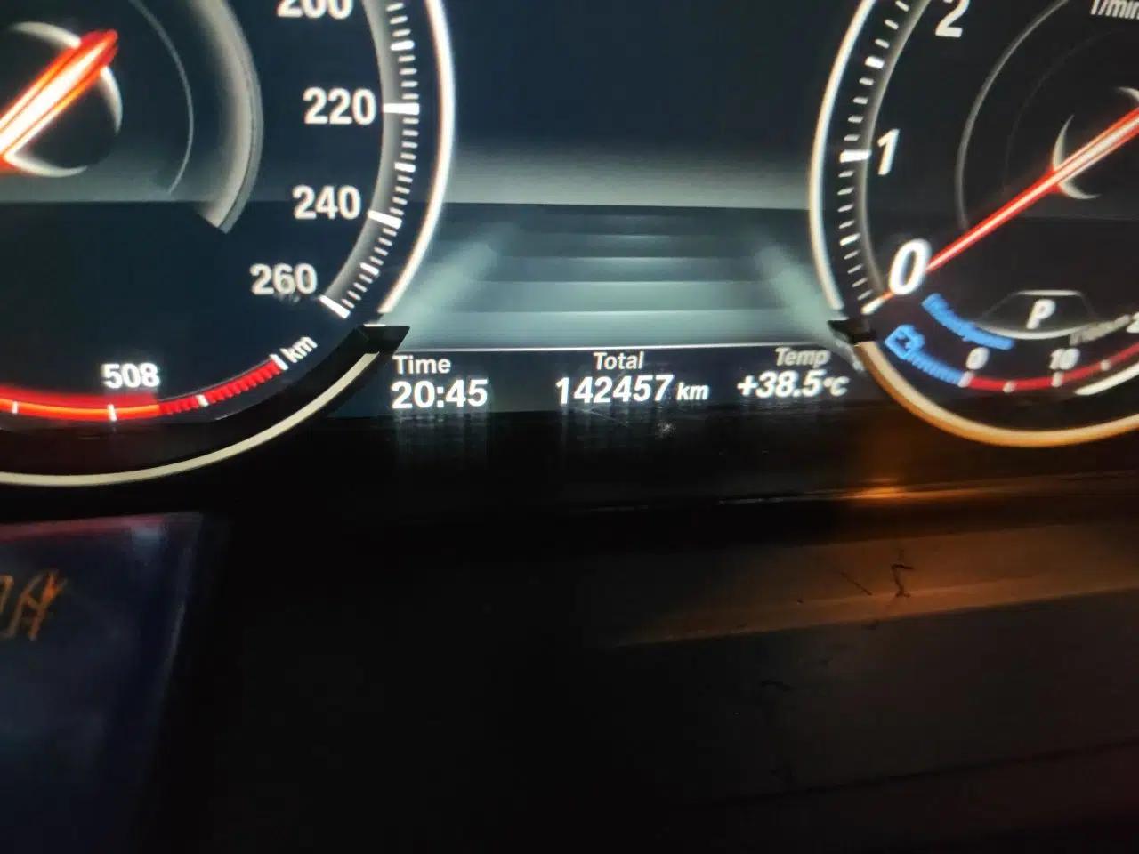 BMW 7 Series 2013 730Li Luxury Model — миниатюра 12