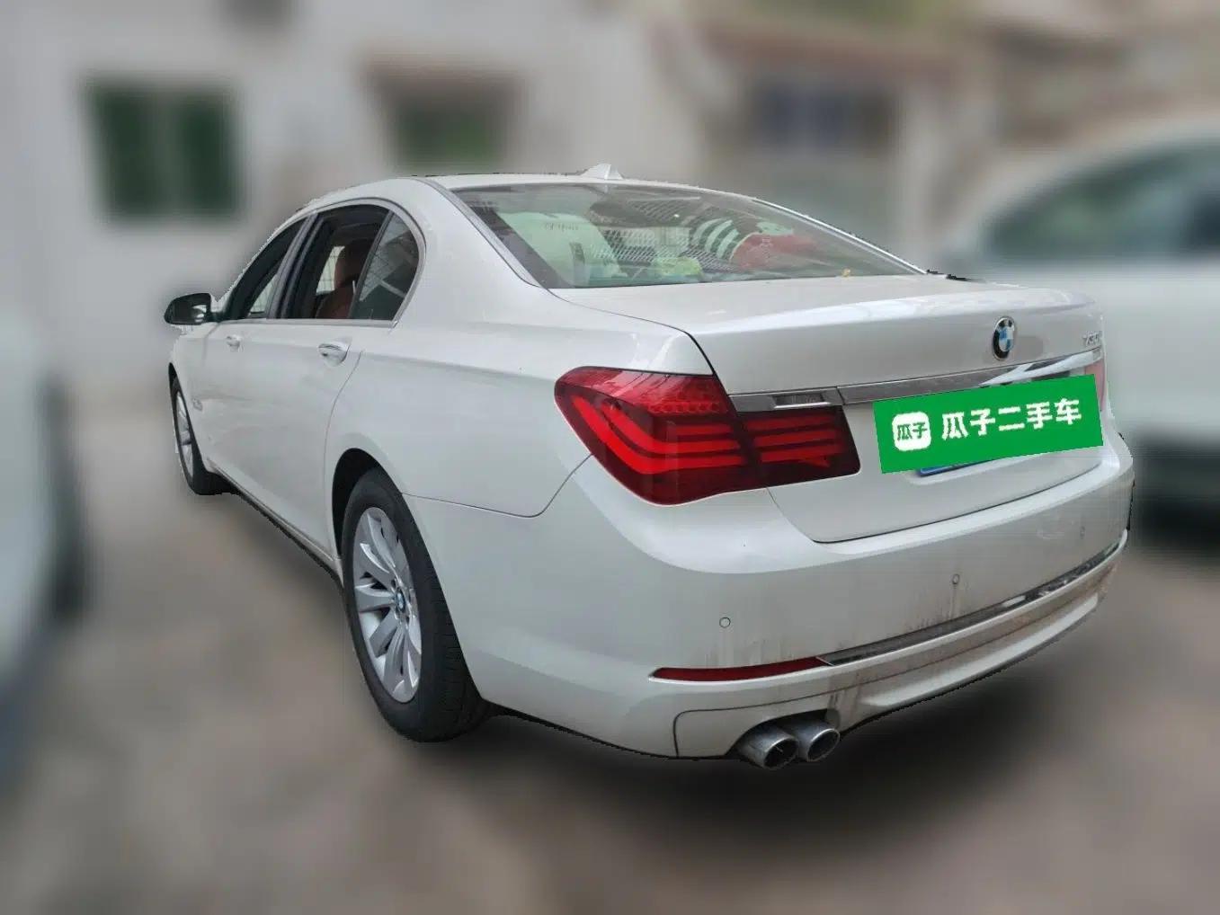 BMW 7 Series 2013 730Li Luxury Model — миниатюра 4