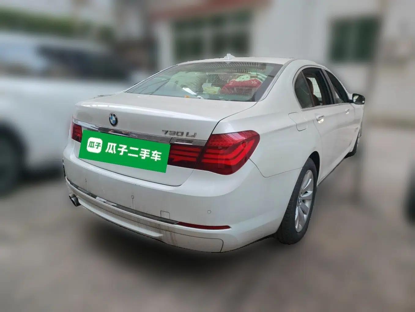 BMW 7 Series 2013 730Li Luxury Model — миниатюра 6