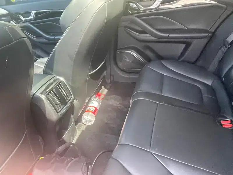 Bestune B70 2023 Model, Third Generation, 1.5T Automatic Enjoyment Edition — миниатюра 14