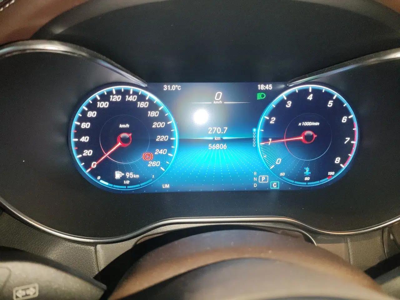 Mercedes-Benz GLC 2022 Second Facelift GLC 260 L 4MATIC Dynamic Edition — миниатюра 11
