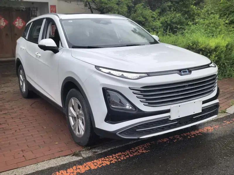 Bestune T90 2023 2.0T Automatic Premium Edition — миниатюра 3