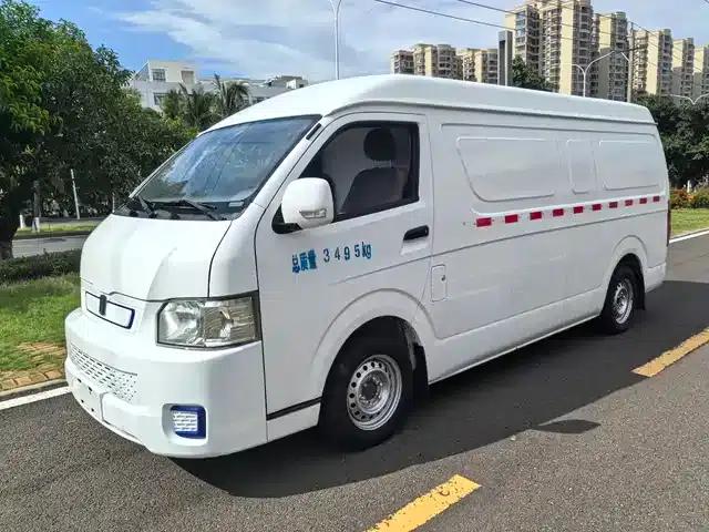 CATL E6 2022 High-Roof Van with CATL 50.23kWh